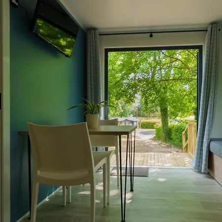 Camping Vittel Chambre photo